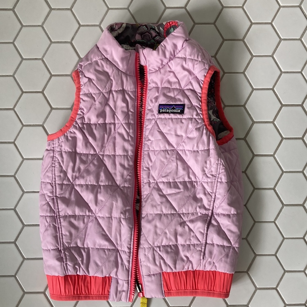 Patagonia down reversible girls vest